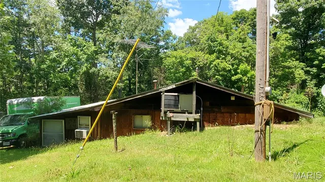 $389,000 | 16680 Cantrell Drive, Licking, MO 65542