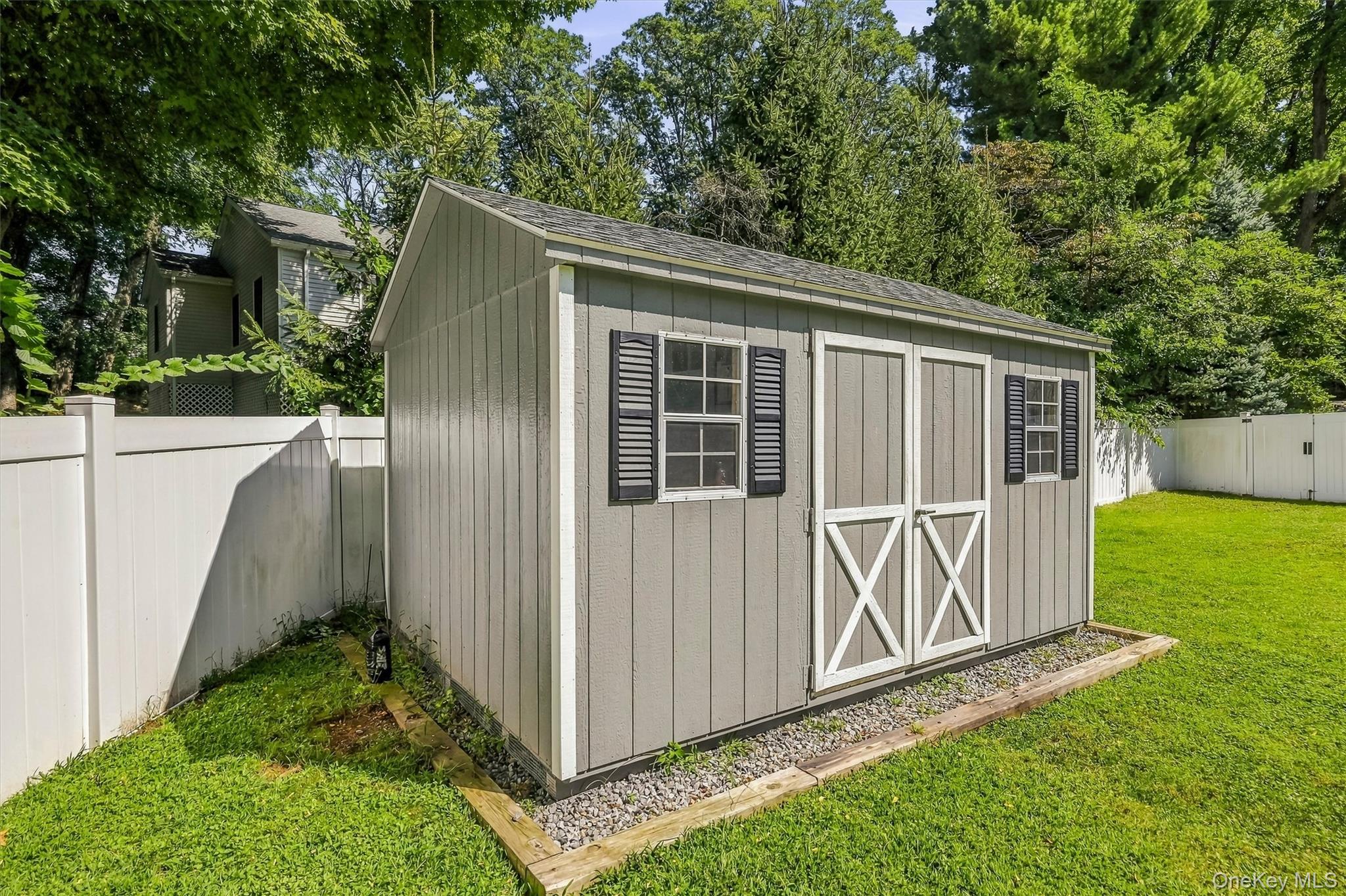 624 Mountainview Road Peekskill, NY 10566 - Photo 28 of 30 Gallery Image 28