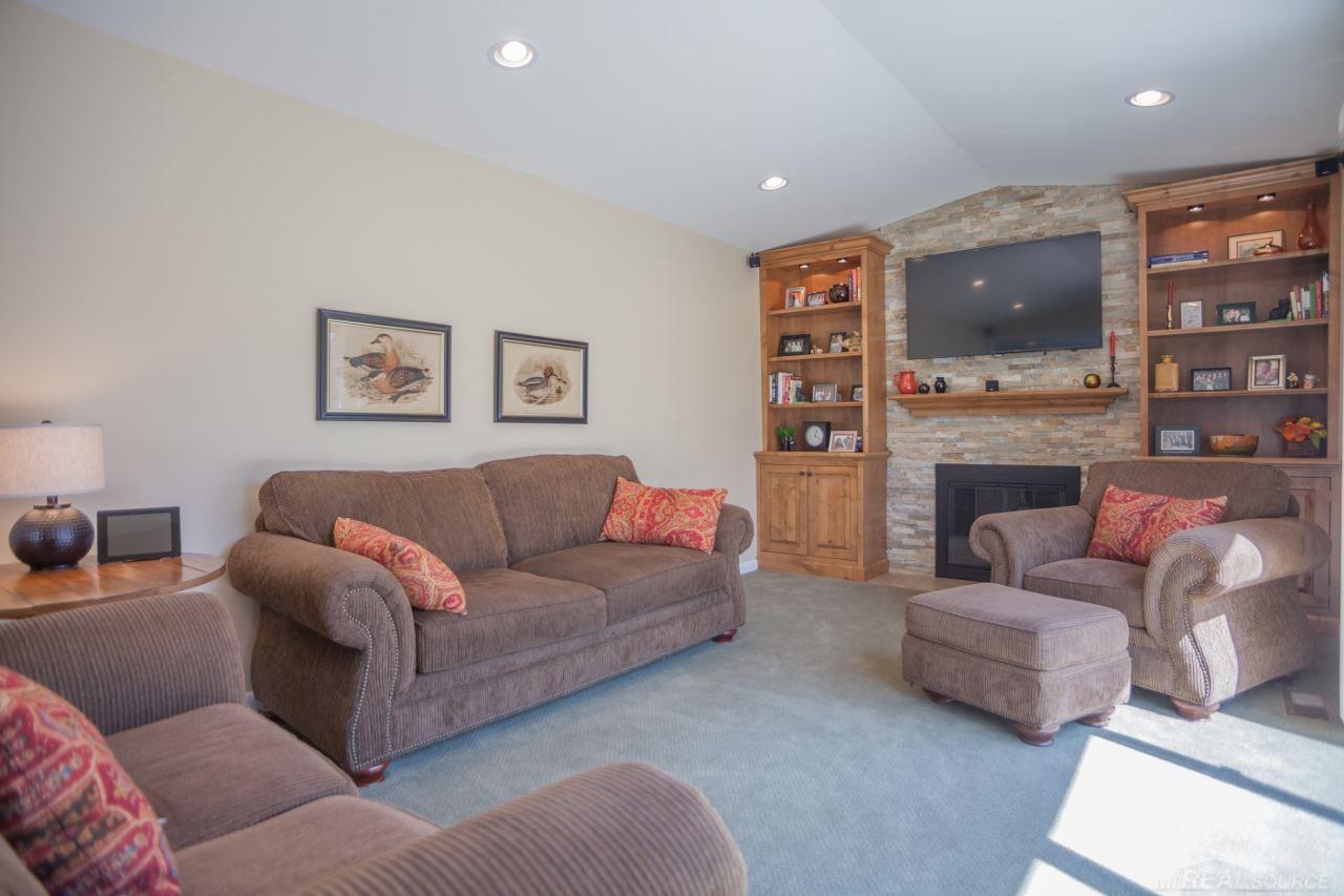 3795 Quarton Road Bloomfield Hills, MI 48302 - Photo 11 of 32