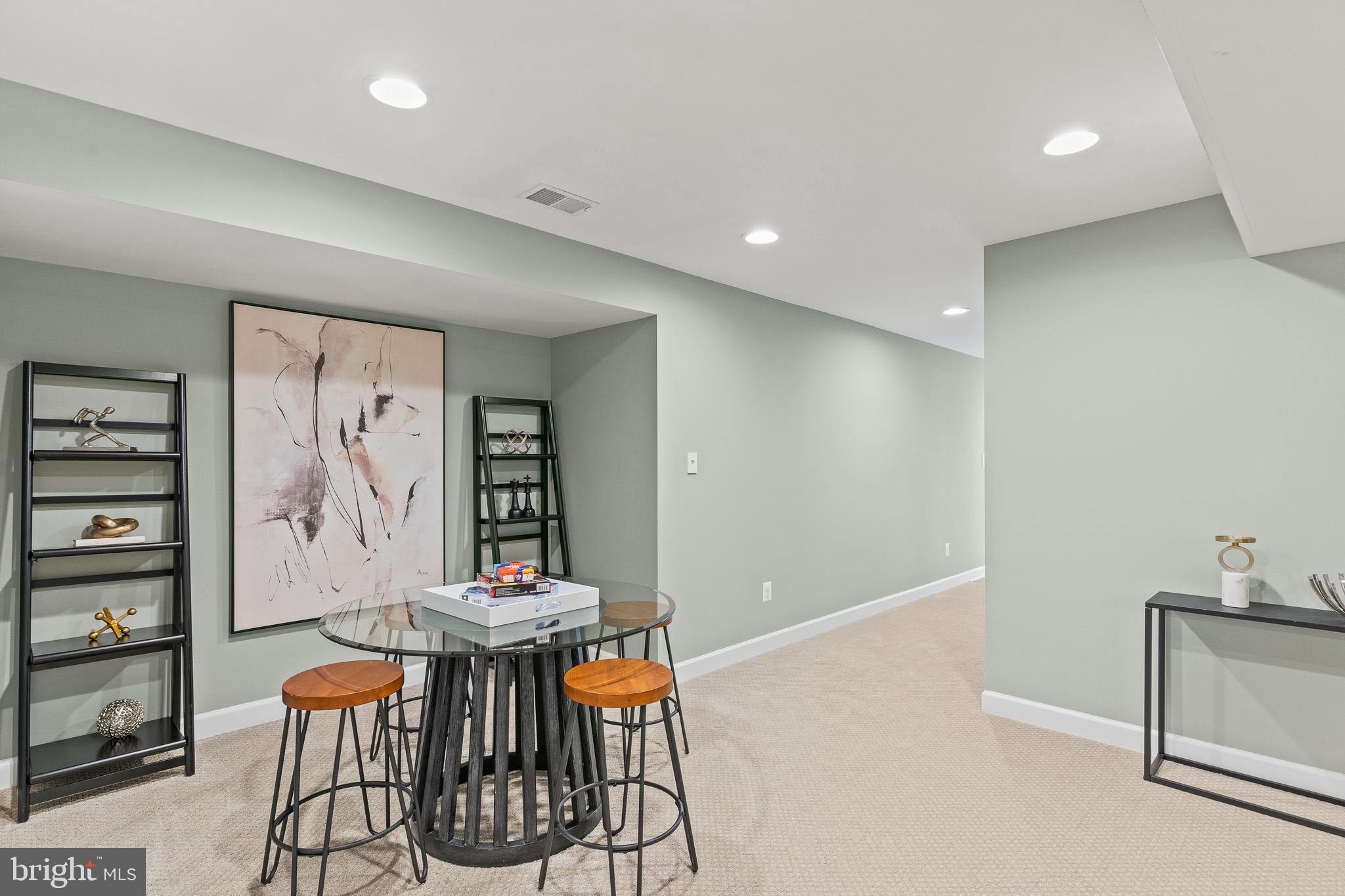 42714 Freedom Street Chantilly, VA 20152 - Photo 37 of 47 a view of a livingroom with furniture