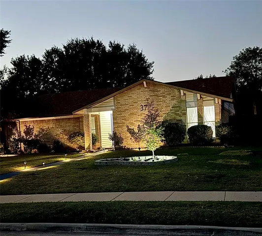 $427,900 | 37 Merrie Circle, Richardson, TX 75081