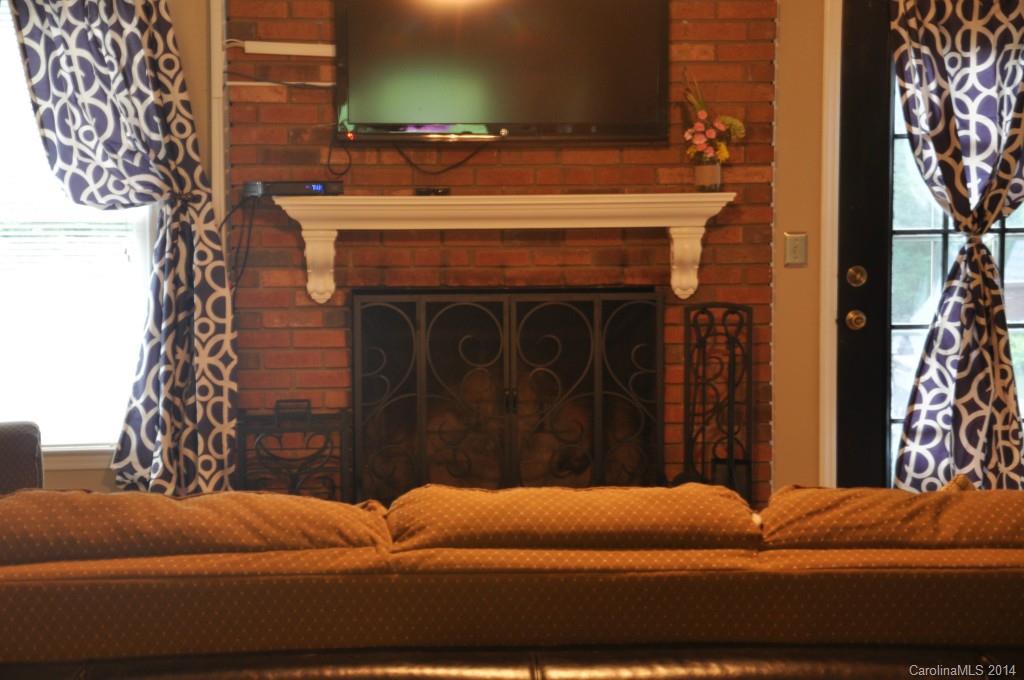 4511 Bud Wilson Road, Unit L4 Gastonia, NC 28056 - Photo 9 of 24