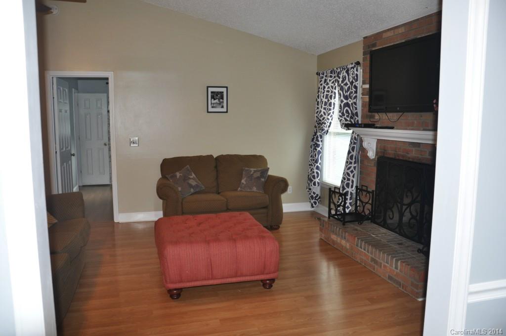 4511 Bud Wilson Road, Unit L4 Gastonia, NC 28056 - Photo 10 of 24