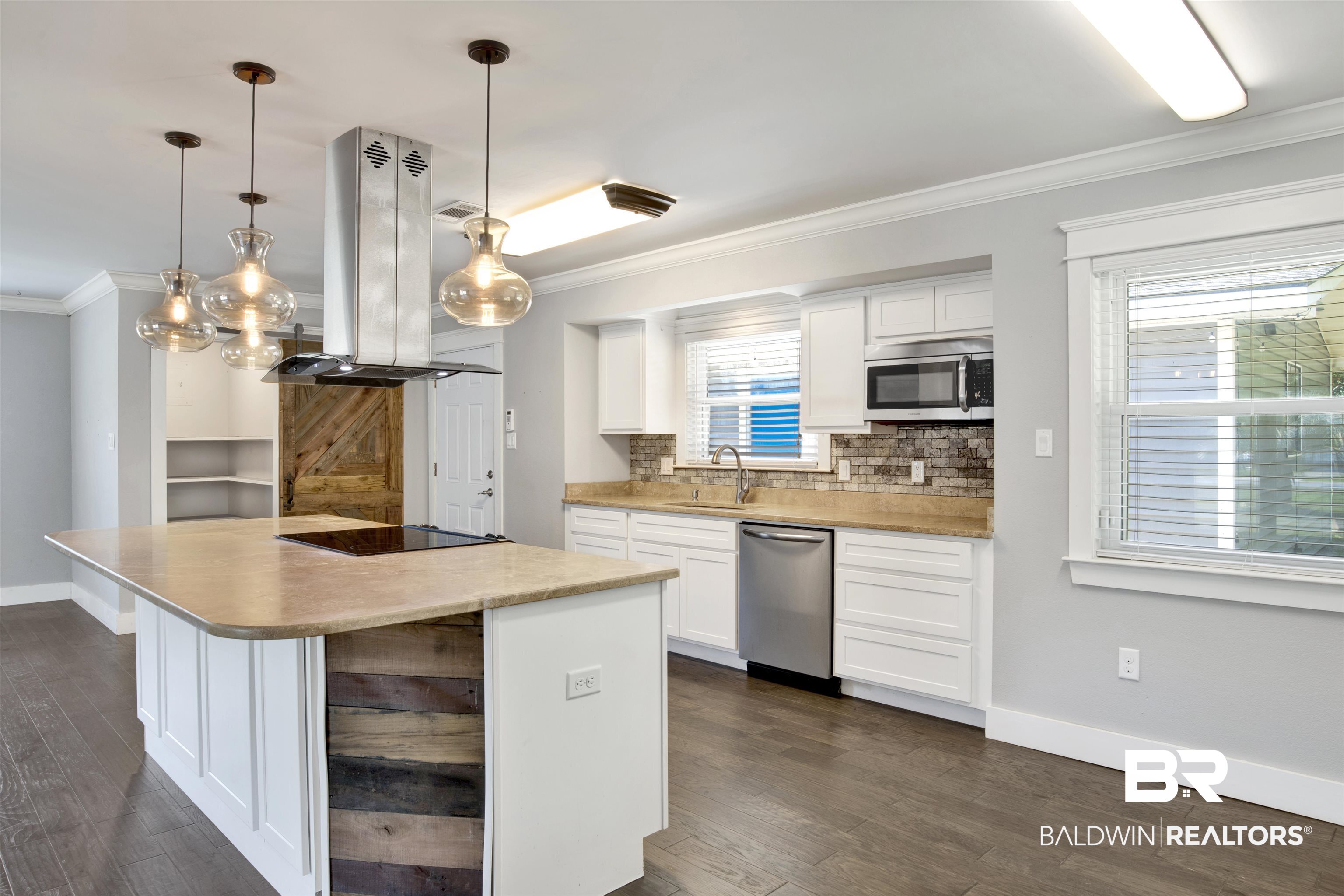 1011 North Oak Street Foley, AL 36535 - Photo 6 of 26