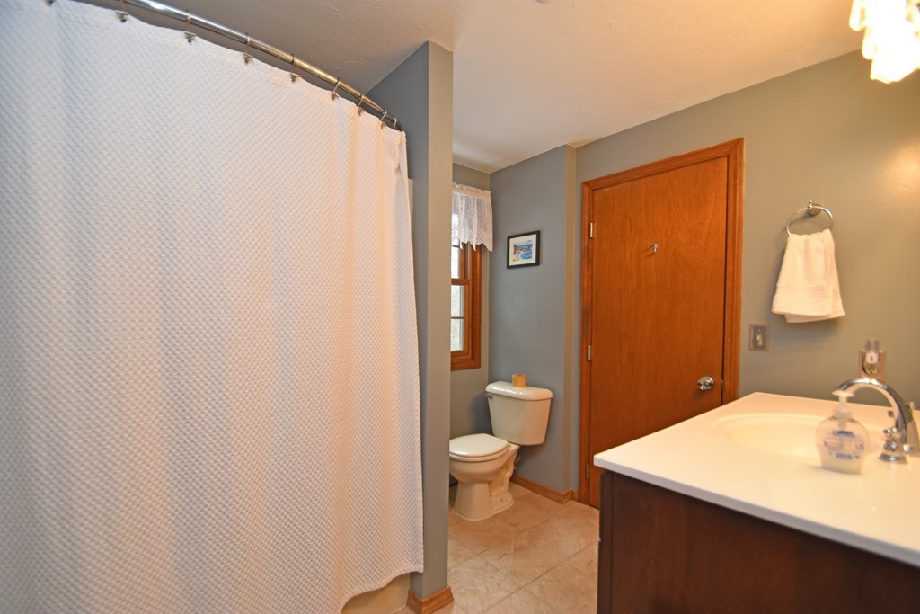 20 Merrill Road Sutton, MA 01590 - Photo 15 of 23