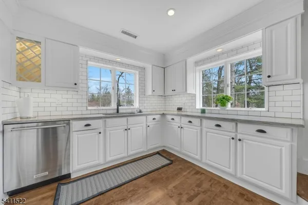 $879,900 | 8 Glenwood Road, Denville, NJ 07834