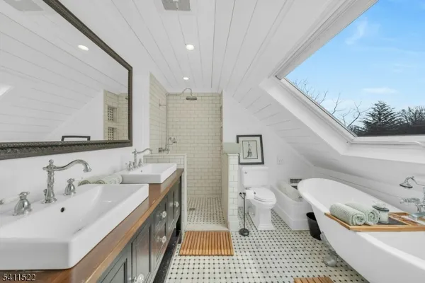 $879,900 | 8 Glenwood Road, Denville, NJ 07834