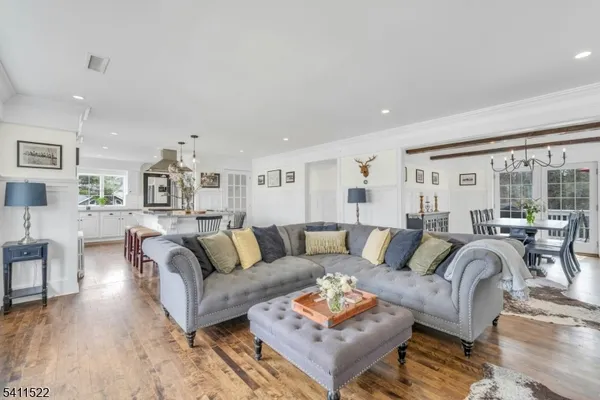 $879,900 | 8 Glenwood Road, Denville, NJ 07834