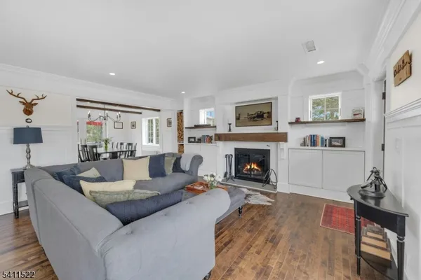 $879,900 | 8 Glenwood Road, Denville, NJ 07834