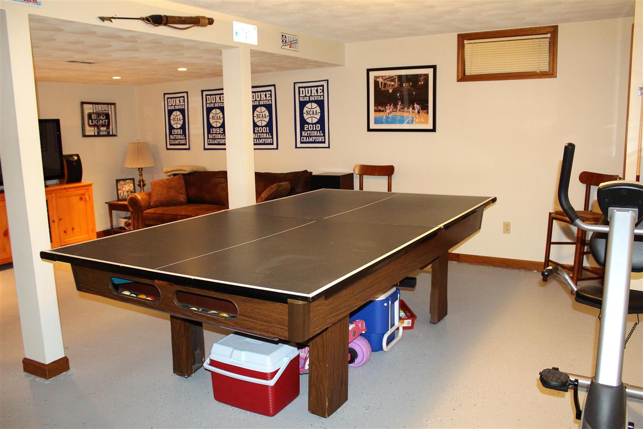 9 Adams Road Dracut, MA 01826 - Photo 30 of 34 Gallery Image 30