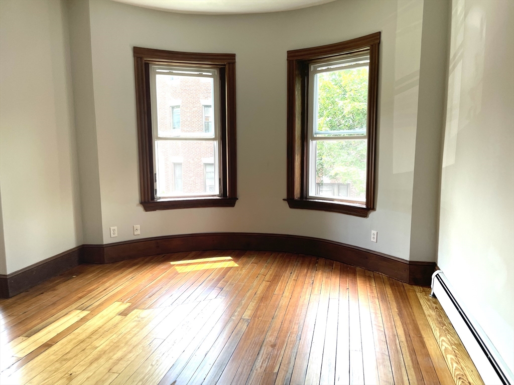 28 Montebello Road, Unit 2 Boston, MA 02130 - Photo 5 of 26