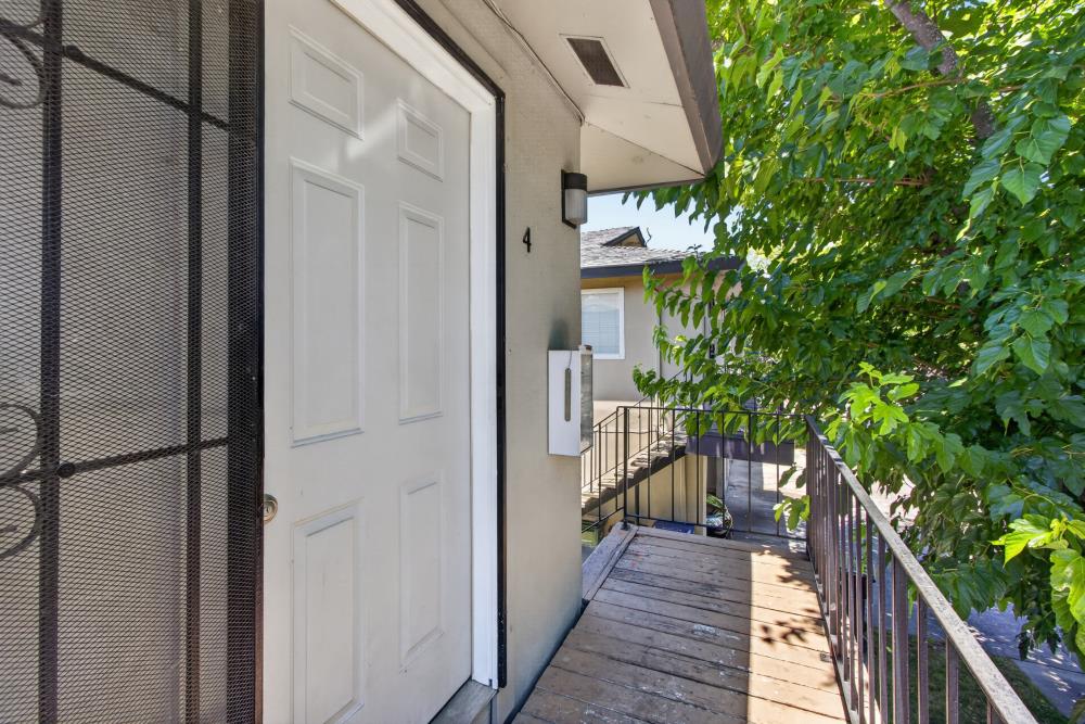 5948 Walerga Road, Unit 4 Sacramento, CA 95842 - Photo 2 of 33