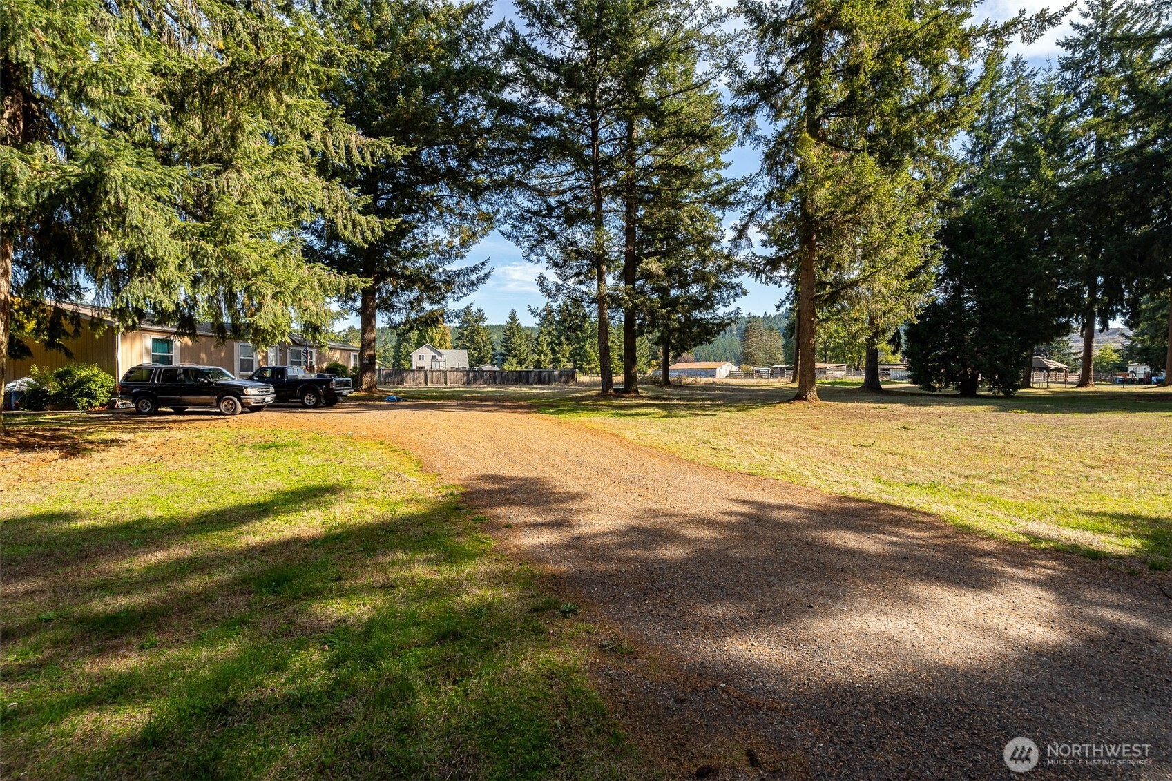 18525 Old Highway 99 Southwest, Unit 13 Rochester, WA 98579 - Photo 17 of 25