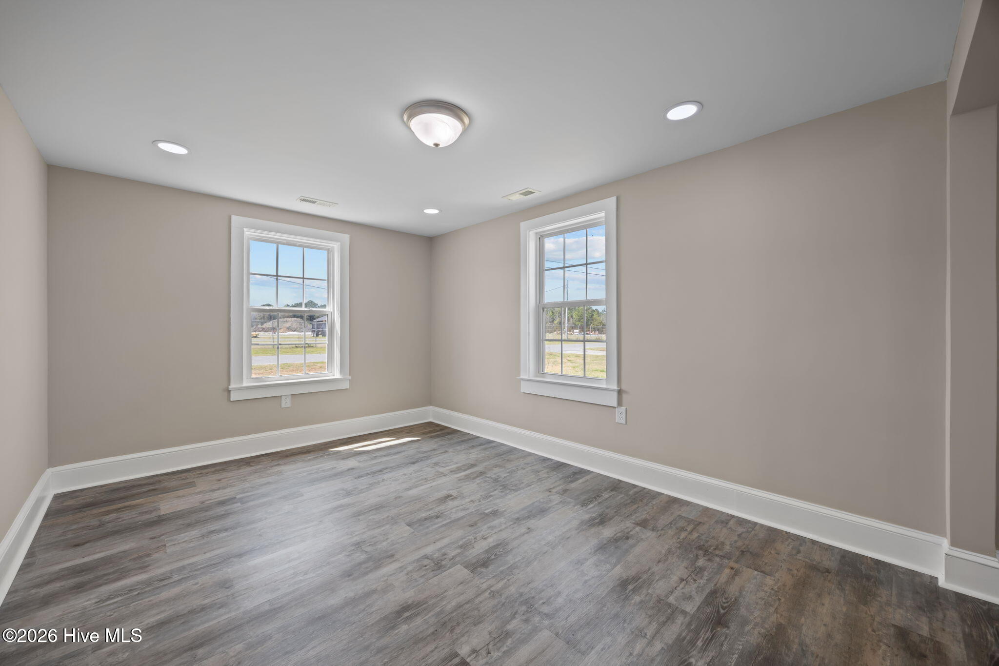 812 Grimes Road Washington, NC 27889 - Photo 15 of 40 34-web-or-mls-IMG_0037