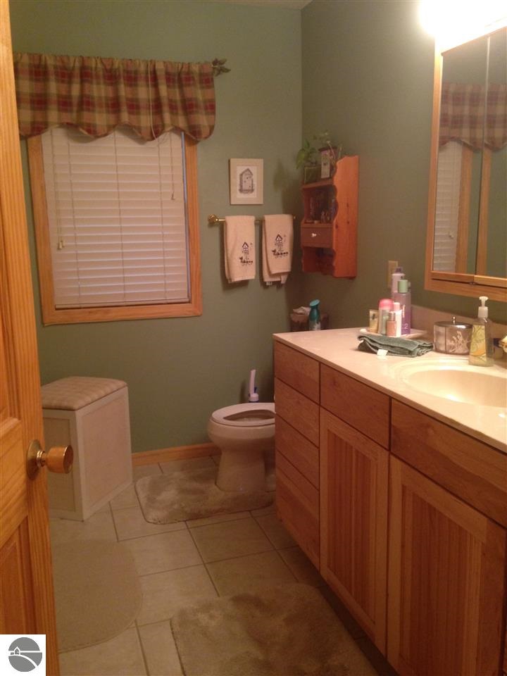 13567 Spring Creek Road Southwest Fife Lake, MI 49633 - Photo 35 of 58 1783293-34.JPG