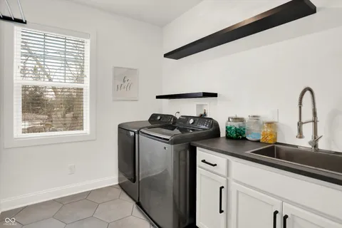 $750,000 | 4760 Willow Road, Zionsville, IN 46077