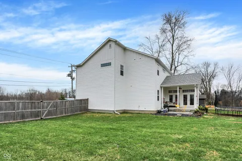 $750,000 | 4760 Willow Road, Zionsville, IN 46077