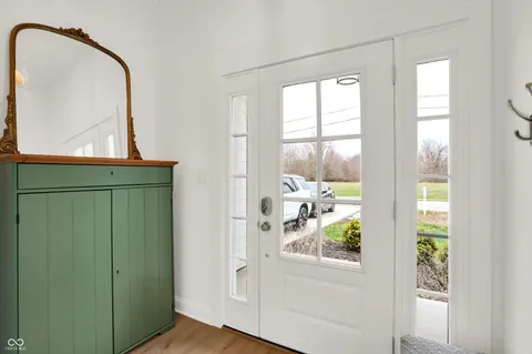 $750,000 | 4760 Willow Road, Zionsville, IN 46077