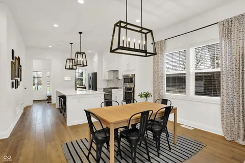 $750,000 | 4760 Willow Road, Zionsville, IN 46077