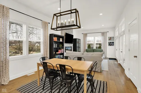 $750,000 | 4760 Willow Road, Zionsville, IN 46077