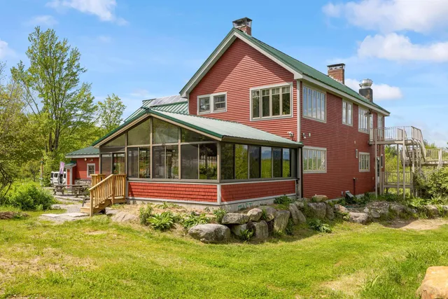 $1,850,000 | 218 Streeter Woods Road, Dorchester, NH 03266
