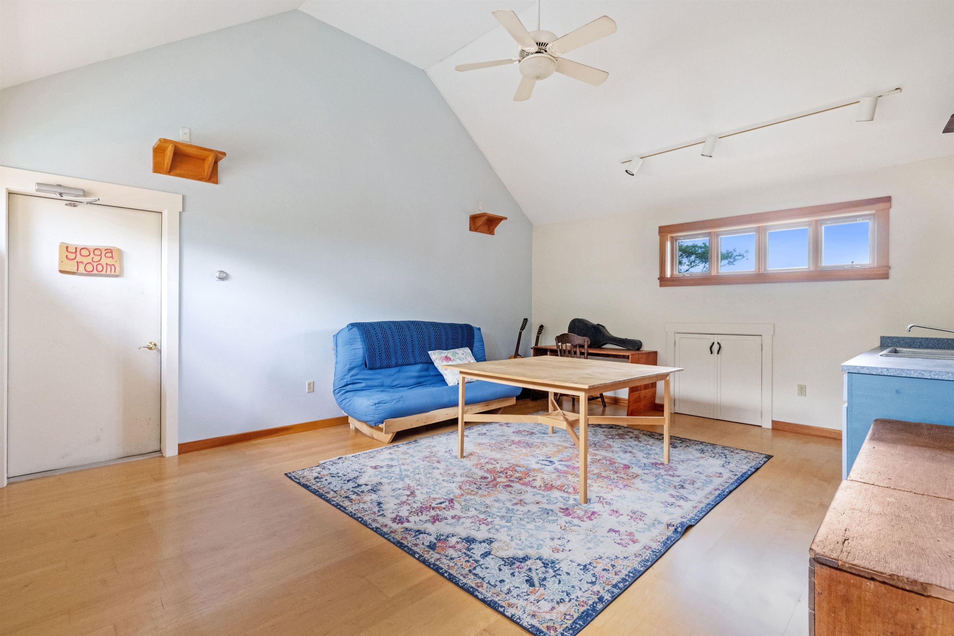 218 Streeter Woods Road Dorchester, NH 03266 - Photo 17 of 49