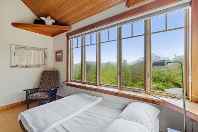 $1,850,000 | 218 Streeter Woods Road, Dorchester, NH 03266