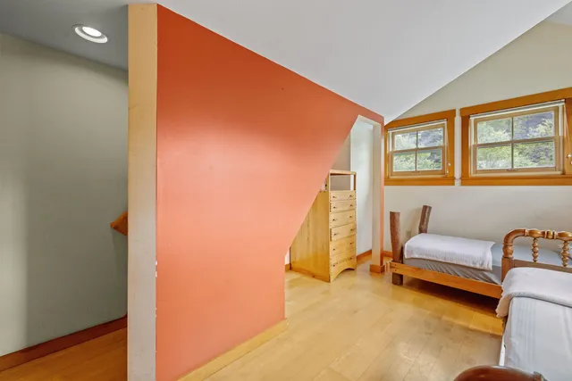 $1,850,000 | 218 Streeter Woods Road, Dorchester, NH 03266