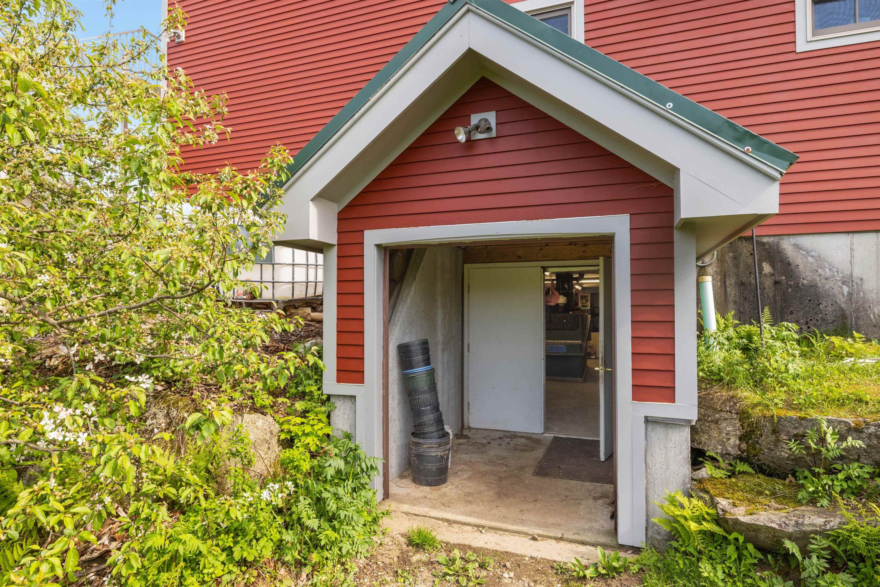 218 Streeter Woods Road Dorchester, NH 03266 - Photo 39 of 49