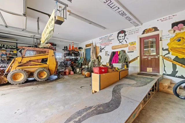 $1,850,000 | 218 Streeter Woods Road, Dorchester, NH 03266