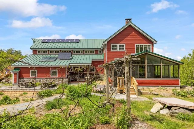 $1,850,000 | 218 Streeter Woods Road, Dorchester, NH 03266