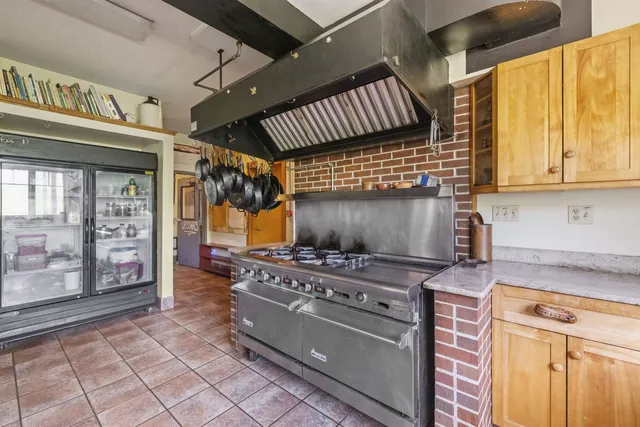 $1,850,000 | 218 Streeter Woods Road, Dorchester, NH 03266