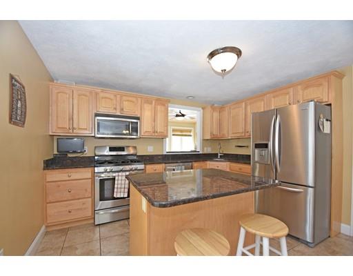 35 Emery Road Townsend, MA 01469 - Photo 5 of 22