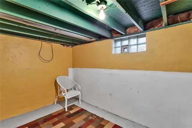 $83,000 | 323 Sycamore Street, Vandergrift, PA 15690