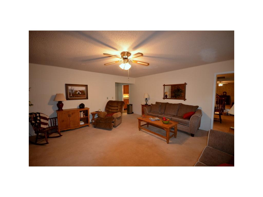 2613 Bob Little Road Elizabethton, TN 37643 - Photo 2 of 24 Photo 2