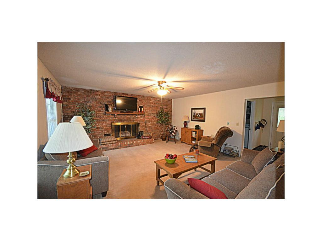 2613 Bob Little Road Elizabethton, TN 37643 - Photo 3 of 24 Photo 3