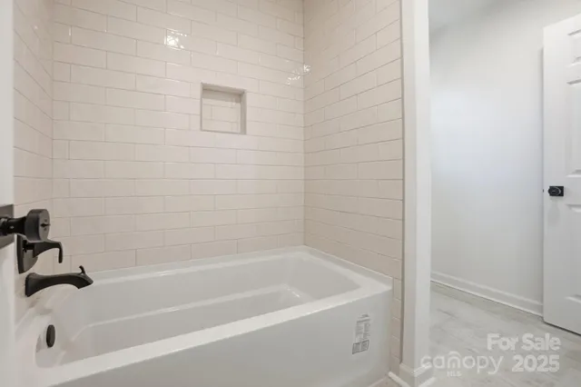 $740,000 | 3323 Lincoln Lane, Gastonia, NC 28056