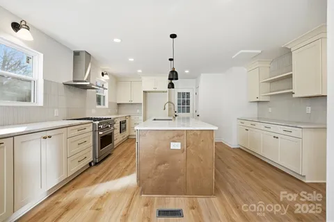 $740,000 | 3323 Lincoln Lane, Gastonia, NC 28056