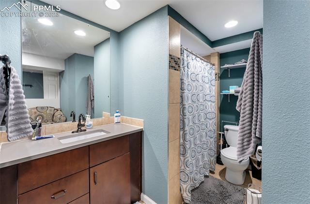 2218 Monterey Road Colorado Springs, CO 80910 - Photo 28 of 41