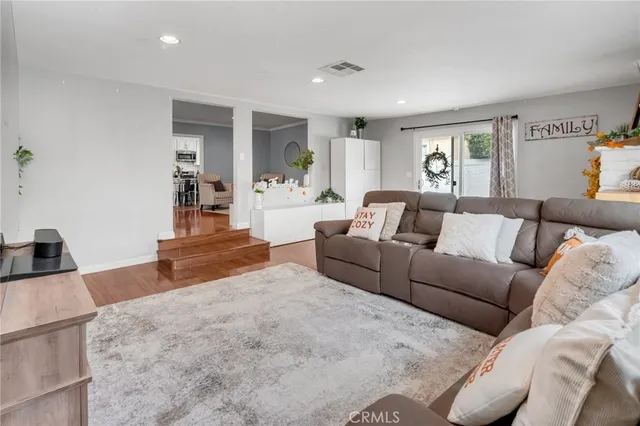 $799,999 | 7863 Lyndora Street, Downey, CA 90242