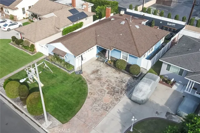 $799,999 | 7863 Lyndora Street, Downey, CA 90242