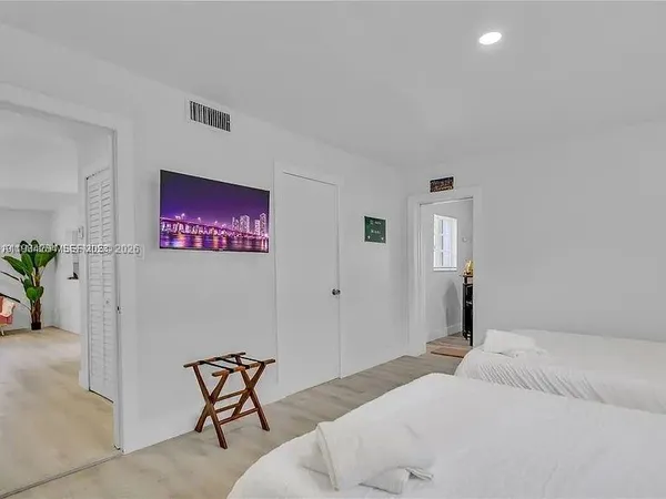 $2,900 | 1011 Northwest 23rd Avenue, Miami, FL 33125