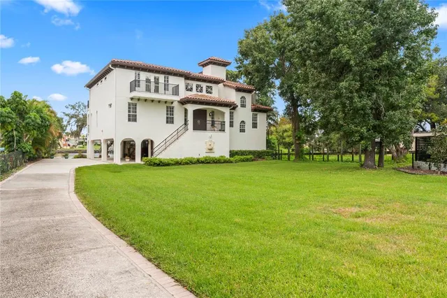 $1,900,000 | 2914 North Shoreview Place, Tampa, FL 33602