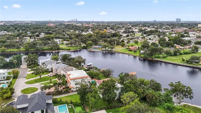 $1,900,000 | 2914 North Shoreview Place, Tampa, FL 33602