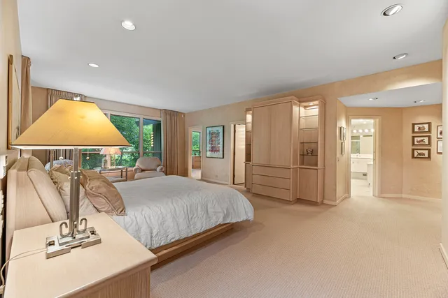 $1,995,000 | 1370 Sunview Lane, Winnetka, IL 60093