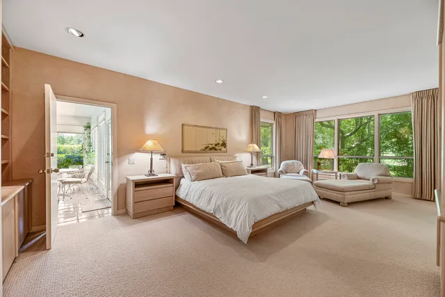 $1,995,000 | 1370 Sunview Lane, Winnetka, IL 60093