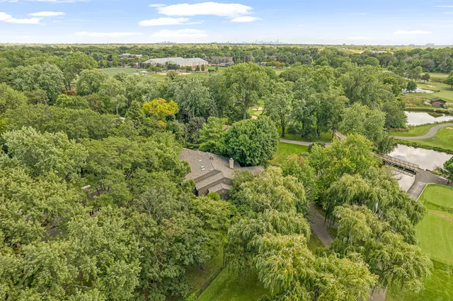 $1,995,000 | 1370 Sunview Lane, Winnetka, IL 60093