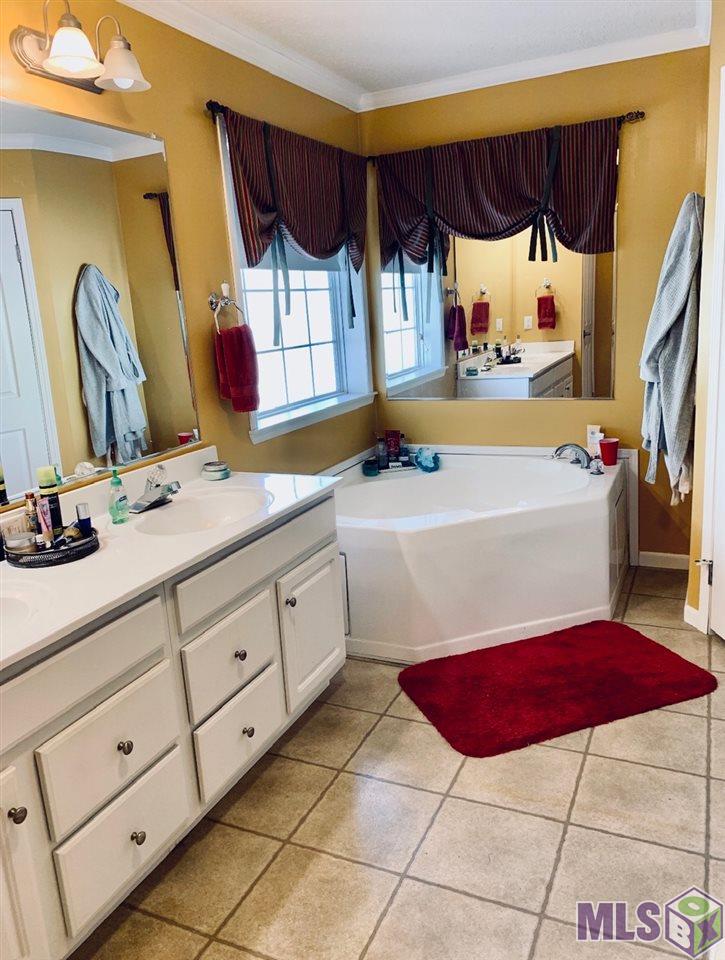 4264 Manda Road Oscar, LA 70762 - Photo 11 of 20 Gallery Image 11