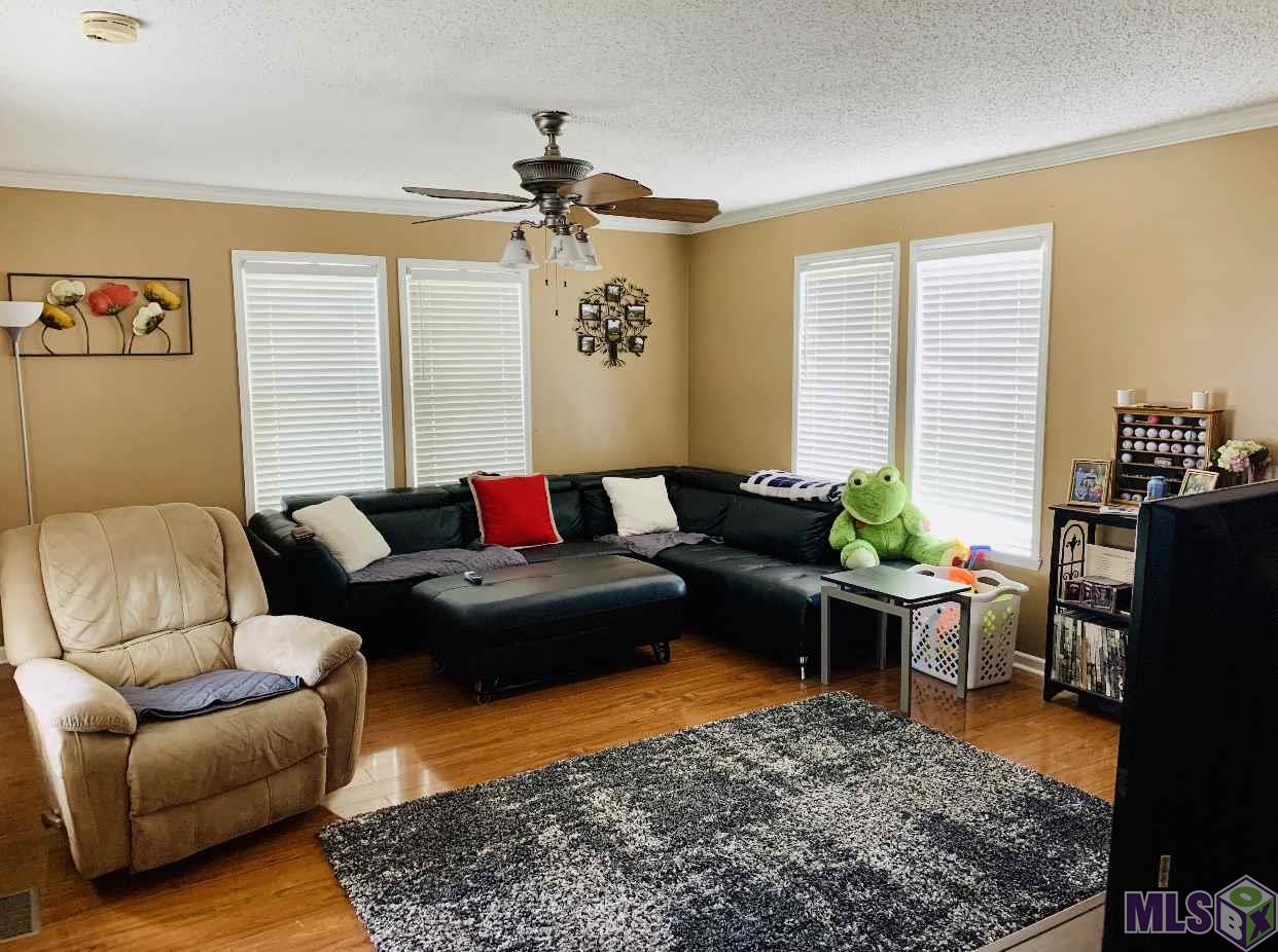 4264 Manda Road Oscar, LA 70762 - Photo 7 of 20 Gallery Image 7