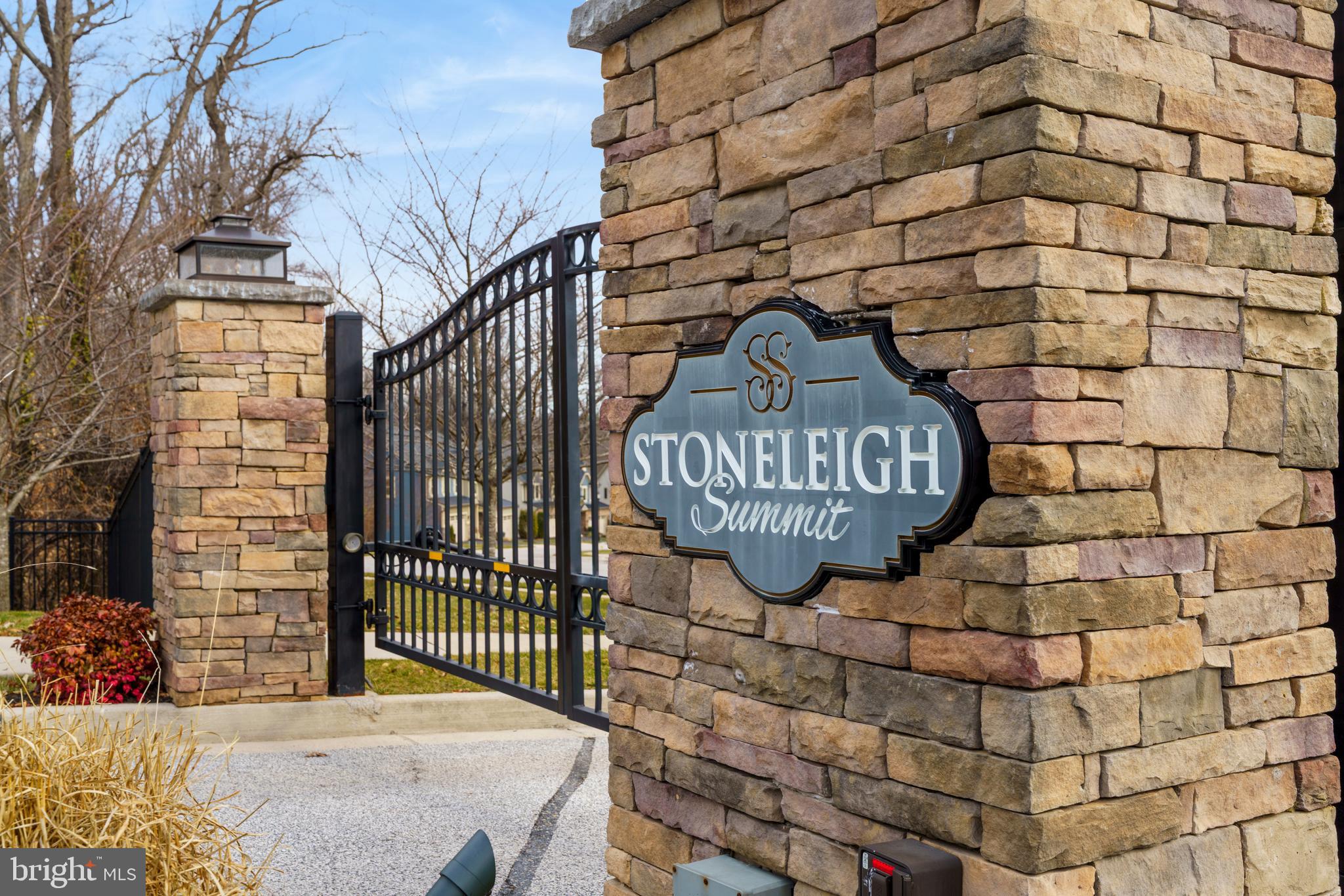 6926 Summit Circle Baltimore, MD 21239 - Photo 2 of 52 Stoneleigh Summit 55+ community great location
